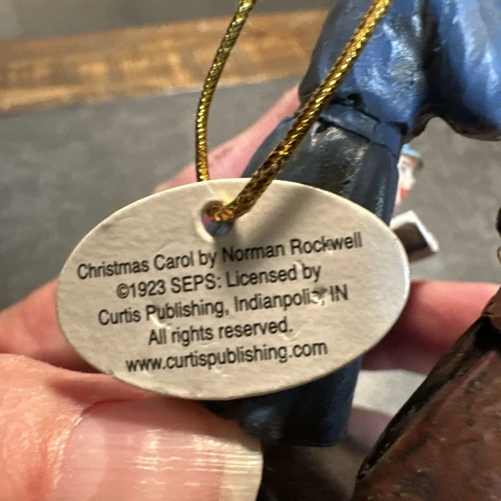 Norman Rockwell Christmas Carol Carolers Violinist Singer‎ Ornament Curtis